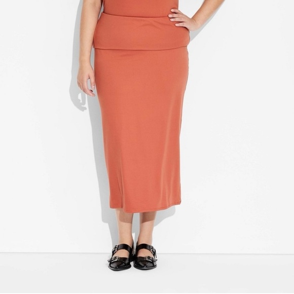 wild fable Dresses & Skirts - NWT Wild Fable Women's Dark Orange Midi Pencil Skirt XXL